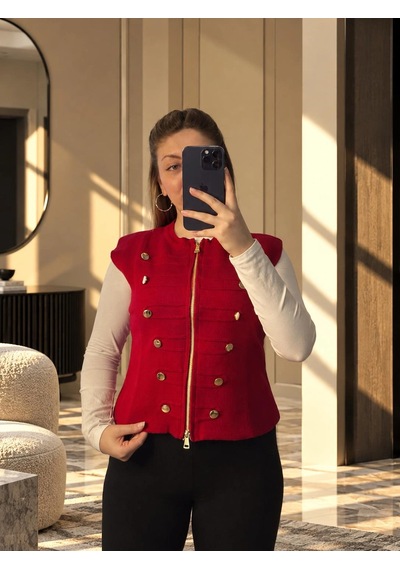 Elora Atelier Pankou Çin Düğme Detaylı Kırmızı Triko Yelek Kırmzı