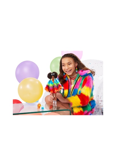 Oyuncak Barbie Extra Renkli Ceketli Barbie Extra Siyahi Barbie