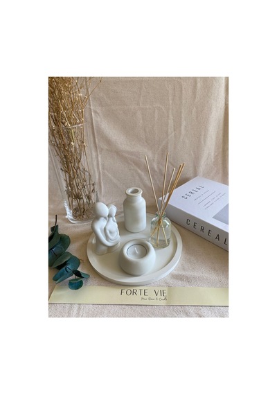 Dekoratif Minimal Vazo, Sarılan Sevgili Tealight Mum Ve Bebek Pudralı Oda Kokusu Seti