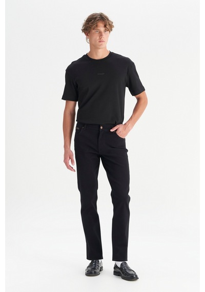 Wrangler Texas Pamuklu Slim Fit Erkek Jean Pantolon Mw12s016100 Siyah
