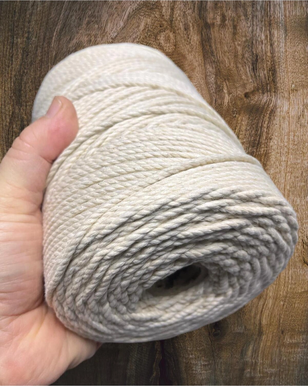 1 Kg - 5mm , 3 Büküm Kaliteli Pamuk Makrome - 5mm. - 1 Kg.