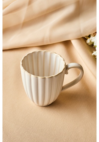 Karaca Daisy Kupa 380 Ml Krem