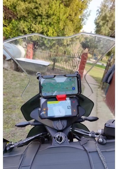 Bmw Motosiklet Uyumlu Kablosuz Hızlı Şarjlı Motosiklet Telefon Tutacağı R1300gs, R1200gs, R1250gs Siyah Bmw Motosiklet Uyumlu Kablosuz Hızlı Şarjlı Motosiklet Telefon Tutacağı R1300gs, R1200gs, R1250gs Siyah