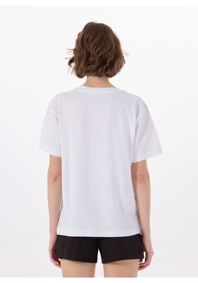 Moschino Jeans Beyaz Kadın Regular Fit T-shirt 251k1a070732291001