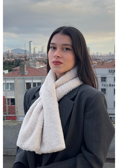 Mollycrush Peluş Yumuşak Soft Atkı Kışlık Suni Kürklü Bej Kadın Atkısı Bej
