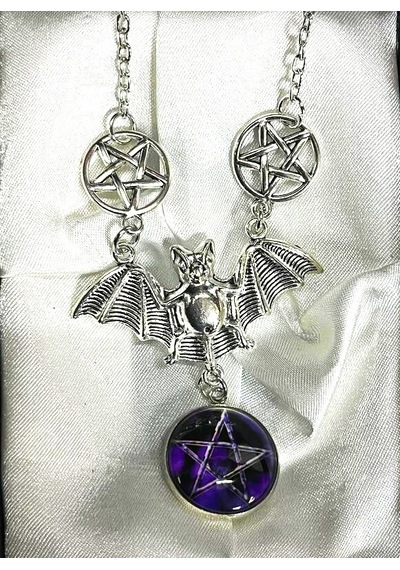 Dükkan Design Pentagram Gotik Yarasa Kolye Gri