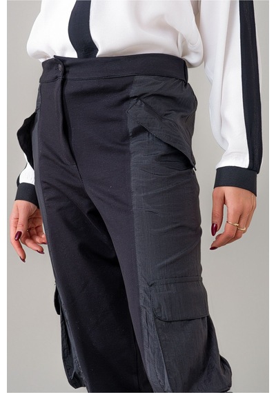 Bold & Young Kadın Kargo Cepli Siyah Polyamid Karışımlı Beli Lastikli Paça Lastikli Pamuk Likra Pantolon Siyah