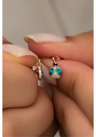 925 Ayar Gümüş Minik Turkuaz Uğur Böceği Küpe Pembe Altın