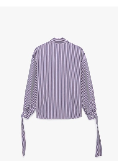 Koton Uzun Kollu Klasik Yaka Pamuklu Çizgili Oversize Gömlek Lacivert Çizgili 6sak60282uw Lacivert Çizgili Koton Uzun Kollu Klasik Yaka Pamuklu Çizgili Oversize Gömlek Lacivert Çizgili 6sak60282uw Lacivert Çizgili