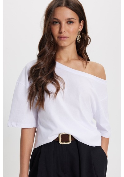 Tudors Kadın Slim Fit Dar Kesim %100 Pamuk Kayık Yaka Kısa Kollu Beyaz Tişört-50839
