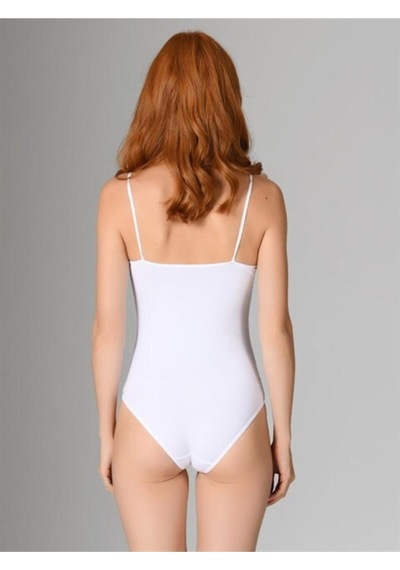 NBB Kadın Beyaz İnce Askılı Çıtçıtlı Body 2935 001