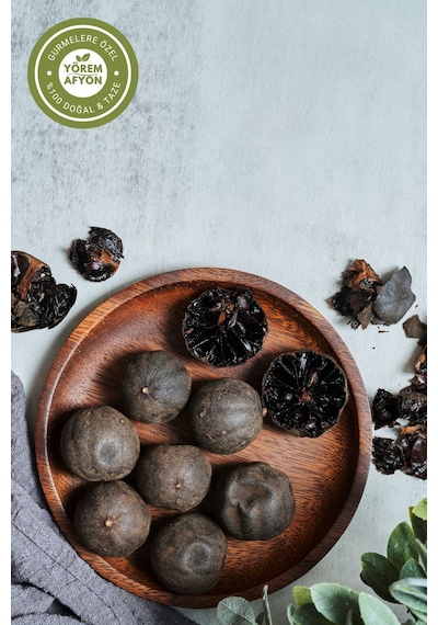 Yörem Afyon Orta Doğu Nun Yüzyıllık Tariflerinin Saklı Aroması Kurutulmuş Siyah Basra Limonu Misket Limon 40gr