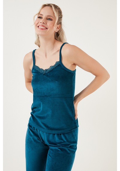 Lela Regular Fit Dantelli Yumuşak Dokulu Sabahlıklı Kadife Bayan Pijama Takımı 6095545 Nefti