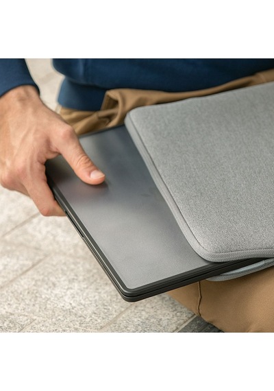 Apple Uyumlu MacBook Air 13.6 2681/3113/3240 2022-2024-2025 Kılıf Venture Hybrid Serisi Koruyucu Kapak Çok Renkli Apple Uyumlu MacBook Air 13.6 2681/3113/3240 2022-2024-2025 Kılıf Venture Hybrid Serisi Koruyucu Kapak Çok Renkli