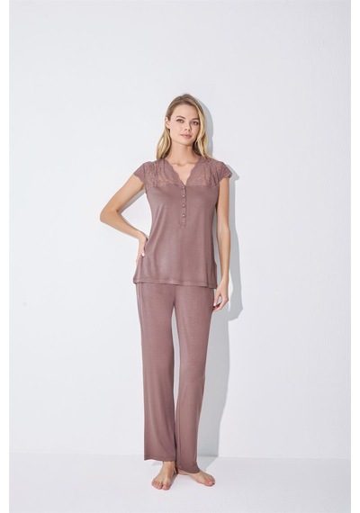 Monamise Kadın Yakası Kolu Ve Omzu Dantelli Önü Düğmeli Pijama Takımı 18509-kahve Kahverengi