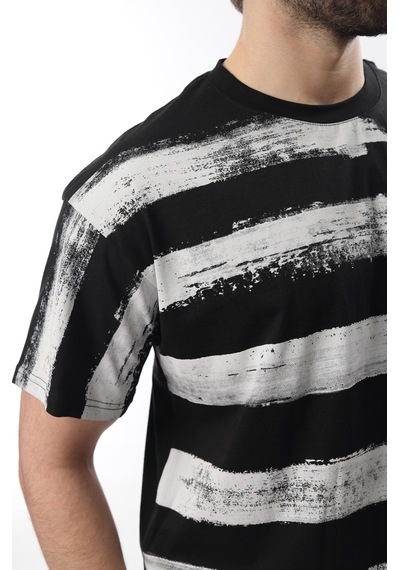 Madmext Siyah Baskılı Regular Fit Erkek T-shirt E7107 Siyah
