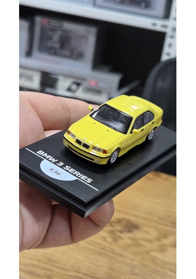 1/64 Bmw E36 Sarı - Collector Edition 50 Years Bmw 3 Series
