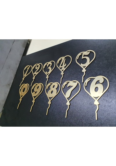 Sayılar Aynalı Gold Pleksi Pasta Süsü Lazer Kesim Her Biri 12x7 Cm