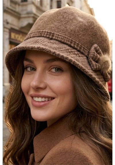 Tezzgelsin Kadın Fiyonk Ve Ekose Örgü Detaylı Kaşe Cloche Çan Şapka Camel
