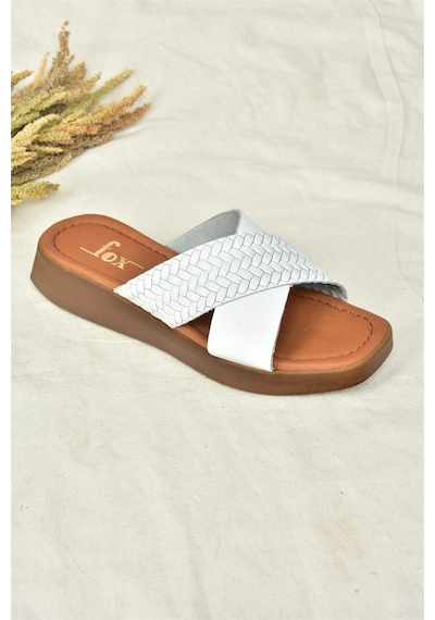 Fox Shoes Beyaz Hakiki Deri Çapraz Bantlı Kadın Terlik M291049903