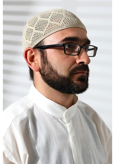 Makine Örgüsü Dantel Detaylı Namaz Takkesi Bej Bej