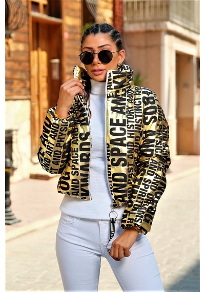 Keyifli Moda Kadın Gold Parlak Yazılı Dik Yaka Kısa Şişme Mont