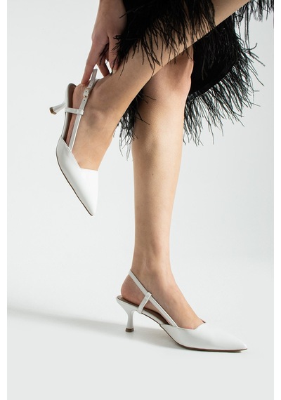Dabab Shoes Lıya Kadın Beyaz 6 Cm İnce Topuklu Bilekten Bantlı Arkası Açık Tokalı Sivri Burun Rugan Ayakkabı Dabab Shoes Lıya Kadın Beyaz 6 Cm İnce Topuklu Bilekten Bantlı Arkası Açık Tokalı Sivri Burun Rugan Ayakkabı