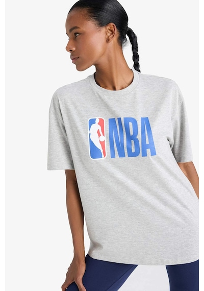 DeFactoFit NBA Wordmark Boxy Fit Bisiklet Yaka Kısa Kollu Tişört Z3128AZ25SMGR210