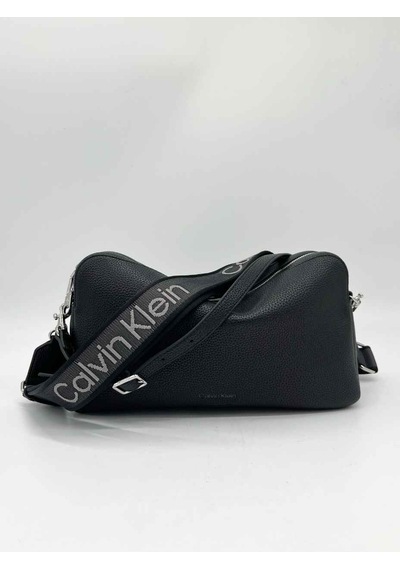Calvin Klein Kadın Marka Logolu Günlük Kullanıma Uygun Siyah Omuz Çantası Lv04f3642g Ub1