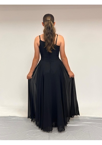 Erkut Kız Çocuk Abiye Askılı Siyah Şifon Drape Ve Taş Detaylı Abiye Elbise 10-15 Yaş Siyah Erkut Kız Çocuk Abiye Askılı Siyah Şifon Drape Ve Taş Detaylı Abiye Elbise 10-15 Yaş Siyah