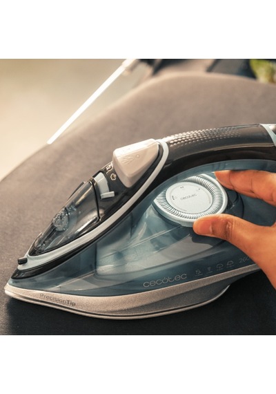 Cecotec Ironhero 2600 Vital 2600 W Buharlı Ütü