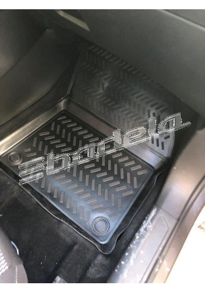 Havuzlu Paspas Ford Kuga 2019-21 Özel Üretim Kaucuk 3D