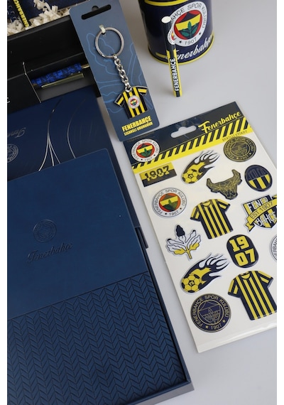 X Dekomus Lisanslı Fenerbahçe Özel Kutulu Premıum 20 Parça Full Yetişkin Seti Saat,termos,futbol Topu