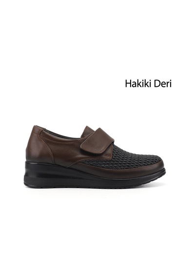 Gönderir Kadın Kahverengi Cırtlı Hakiki Deri Comfort Ayakkabı Ddza80042988