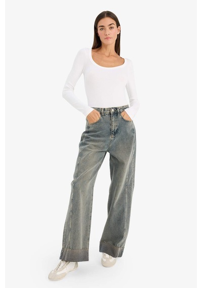 Defacto Slim Fit Fitilli Kaşkorse Tişört G8479AX26SP