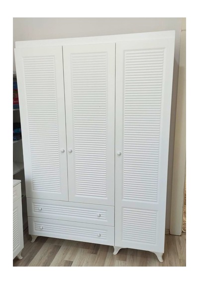 3 Kapaklı Beyaz Panjur Mdf Dolap Şık, Dayanıklı Ve Geniş Depola 3 Kapaklı Beyaz Panjur Mdf Dolap Şık, Dayanıklı Ve Geniş Depola