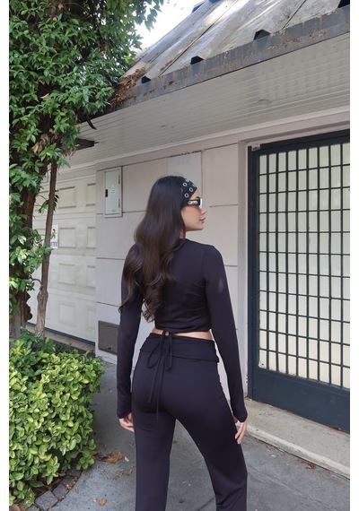Kechi Woman Kruvaze Yaka Uzun Kollu Crop Bluz Siyah