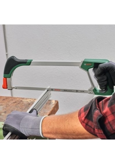 300 Mm Demir Testeresi İle Hassas Ve Hızlı Kesim İmkanı
