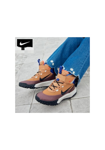 Nike Terrascout Older Kids' Boots With Reflective Design Accents Dar Kalıptır 1 Beden Büyük Alınız Bej