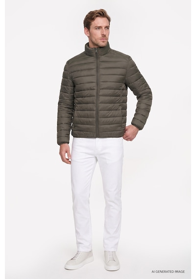 AC&Co / Altınyıldız Classics Erkek Hakı Rüzgar Geçirmez Taşınabilir Çantalı Sıcak Tutan Elyaf Dolgulu Ultra Hafif Standart Fit Şişme Mont Haki AC&Co / Altınyıldız Classics Erkek Hakı Rüzgar Geçirmez Taşınabilir Çantalı Sıcak Tutan Elyaf Dolgulu Ultra Hafif Standart Fit Şişme Mont Haki