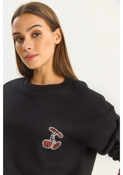 Shade Kadın Bisiklet Yaka Kiraz Taş İşlemeli Üç İplik Şardonlu Sweatshirt 60601047 - Siyah