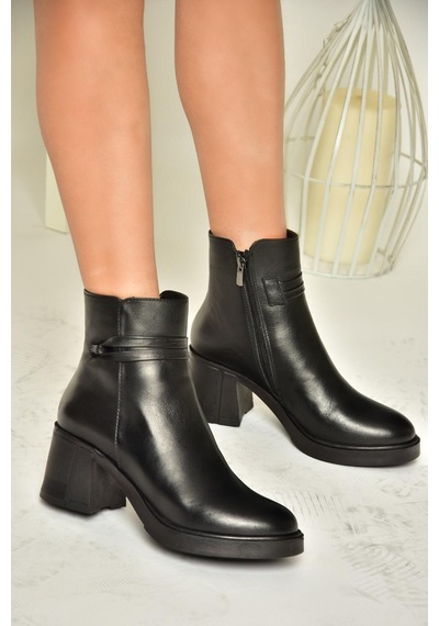 Fox Shoes T555451403 Siyah Hakiki Deri Kalın Topuklu Kadın Bot Siyah