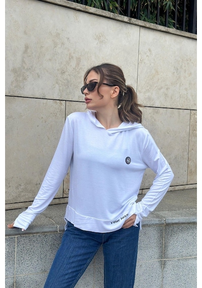 WeShaya Kadın Beyaz Uzun Kol, Yırtmaç Detaylı, Arma Ve Yazı Detaylı, Kapüşonlu Sweatshirt Bluz Beyaz WeShaya Kadın Beyaz Uzun Kol, Yırtmaç Detaylı, Arma Ve Yazı Detaylı, Kapüşonlu Sweatshirt Bluz Beyaz