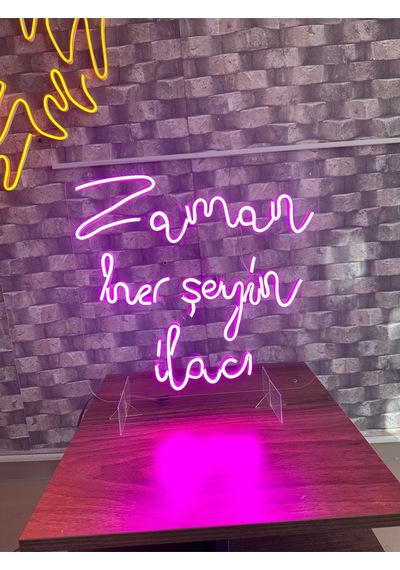 Zaman Her Şeyin İlacı Yazılı Neon Tabela Pembe