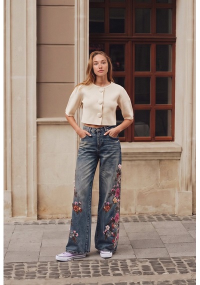 Kadın Kot Renk 4w6-8 Palazzo Fit Nakış Ve 3d Gül Detaylı Özel Tasarım Denim Jean