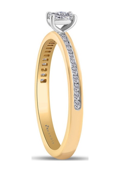 0.40 Karat Oval Tektaş Pırlanta Yüzük - Hrd Sertifikalı Beyaz Altın