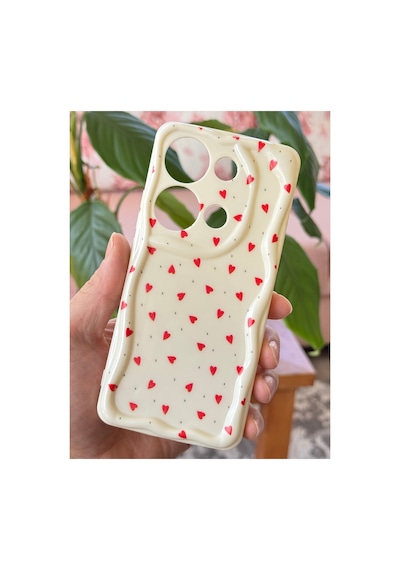 Fibaks Redmi Note 13 4G Uyumlu Kılıf Kamera Korumalı Dalga Kenarlı Kırmızı Kalp Desenli Silikon Kapak