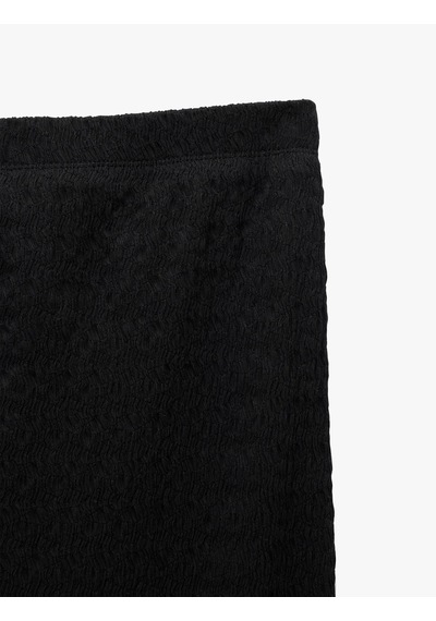 Koton Yüksek Bel Slim Fit Yırtmaç Detaylı Astarlı Midi Kalem Etek Siyah 5sal70006ık Siyah