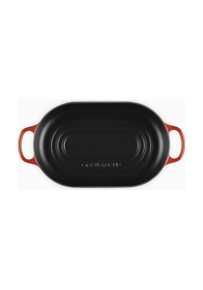 Le Creuset Oval Dökme Demir Ekmek Pişirme Tavası Kırmızı