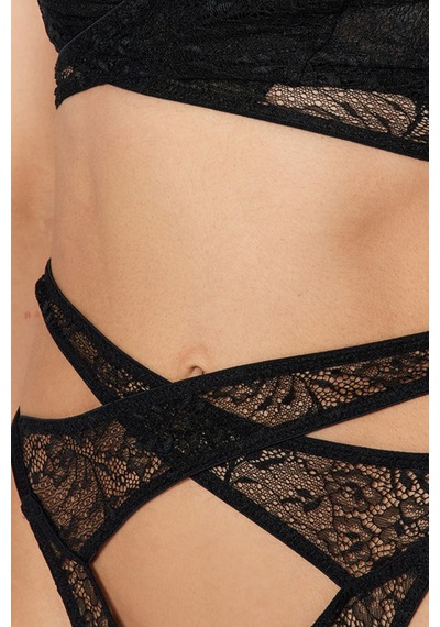 Dantel Bralet Ve Çapraz Bantlı String Takım Siyah